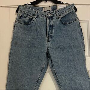 Everlane 90’s cheeky straight jean